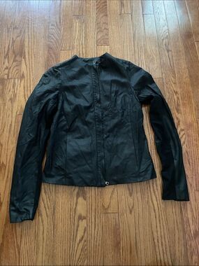 Vince Black Leather Jacket Women’s Sz Small
